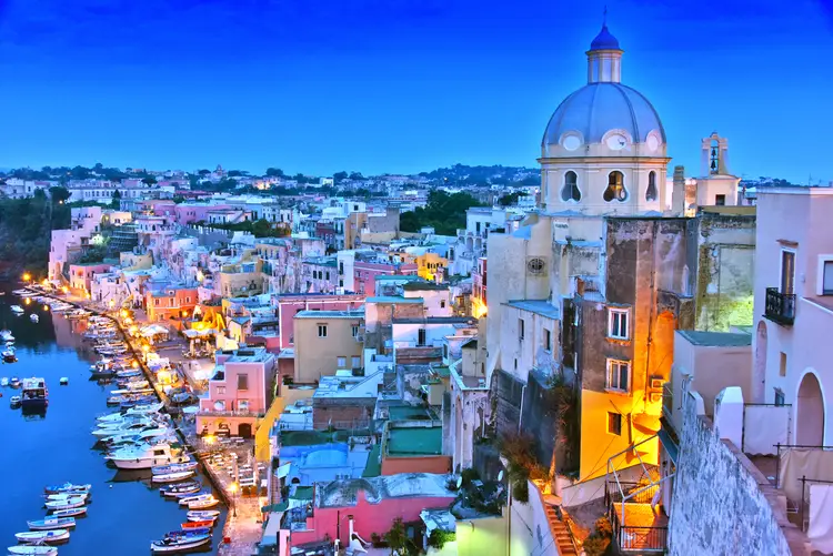 cosa vedere chiesa santa maria delle grazie procida 5